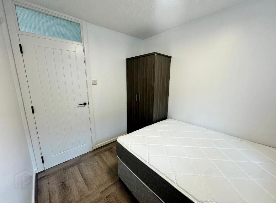 Apt 3 Ascot House, Windsor Avenue North, Belfast, BT9 6EL