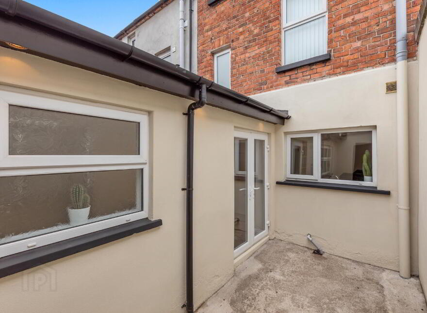 166 My Ladys Road, Belfast, BT6 8FD