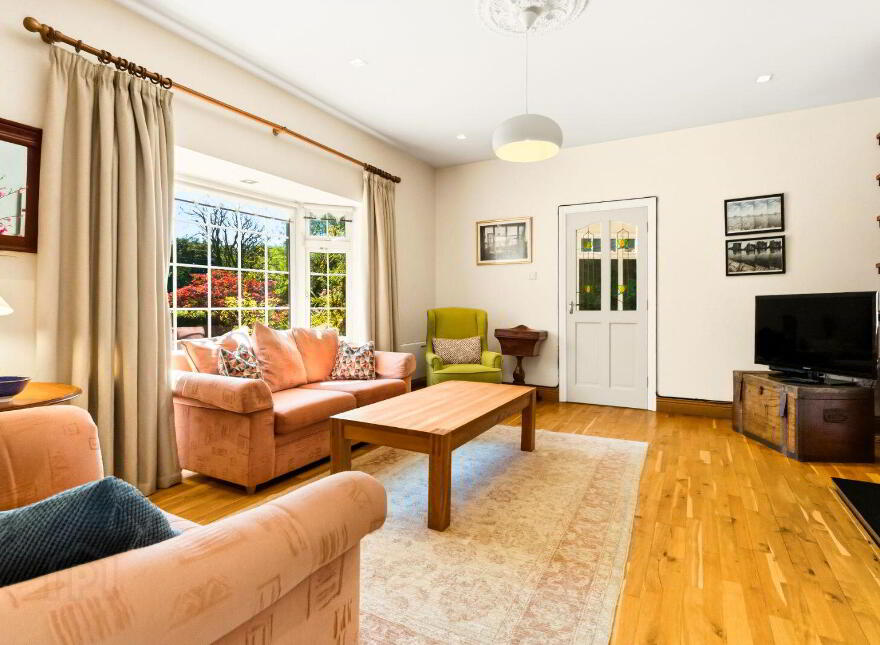 Youngrove, Midleton, P25DH39