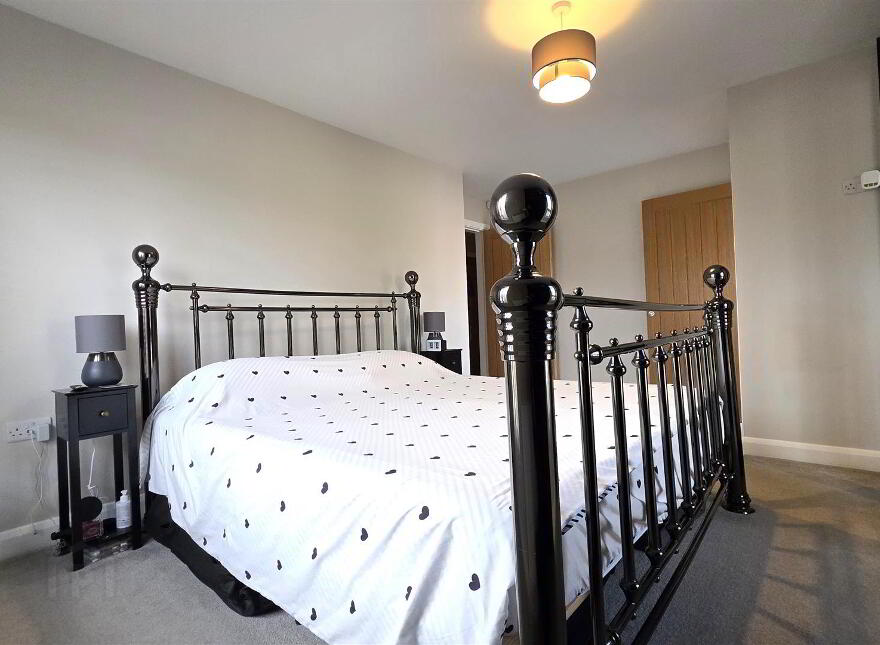 18 Kirby's Meadow, Antrim, BT41 1FP