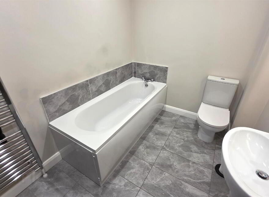 18 Kirby's Meadow, Antrim, BT41 1FP