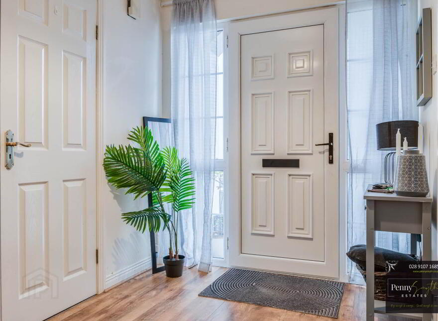 5 South Street Mews, Newtownards, BT23 4LB