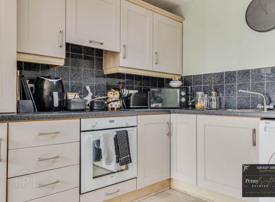5 South Street Mews, Newtownards, BT23 4LB