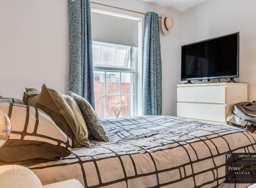 5 South Street Mews, Newtownards, BT23 4LB