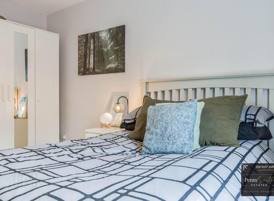 5 South Street Mews, Newtownards, BT23 4LB