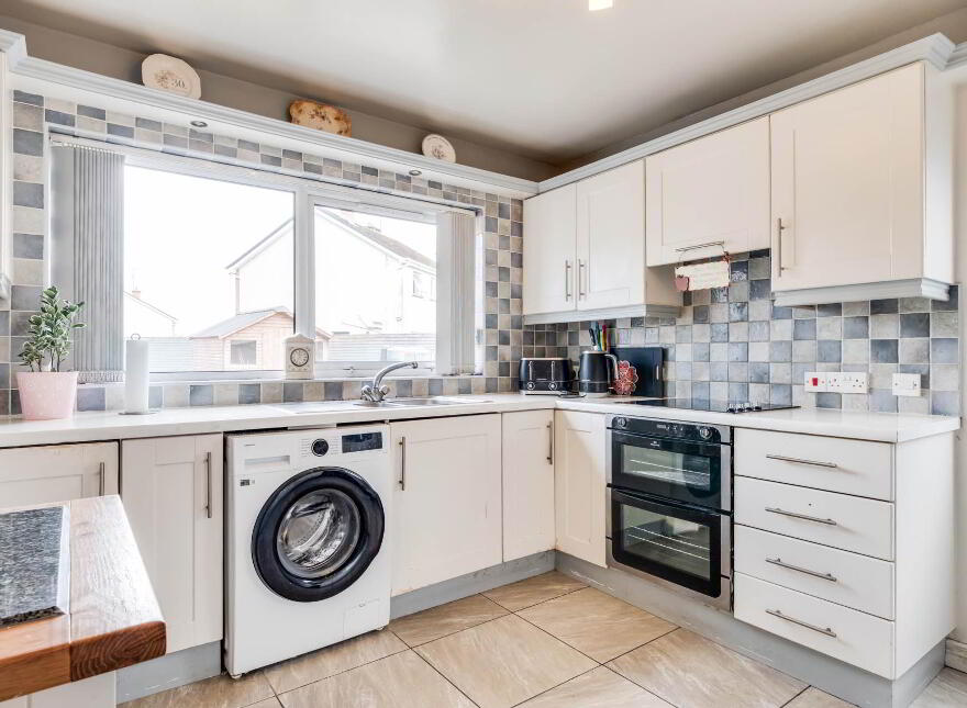 20 College Park Lane, Enniskillen, BT74 6GF