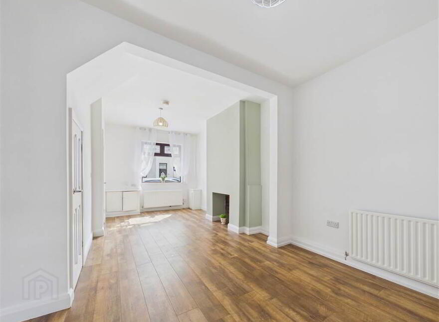 15 Oakman Street, Belfast, BT12 7BP