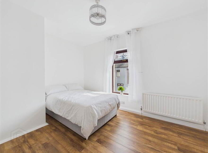 15 Oakman Street, Belfast, BT12 7BP