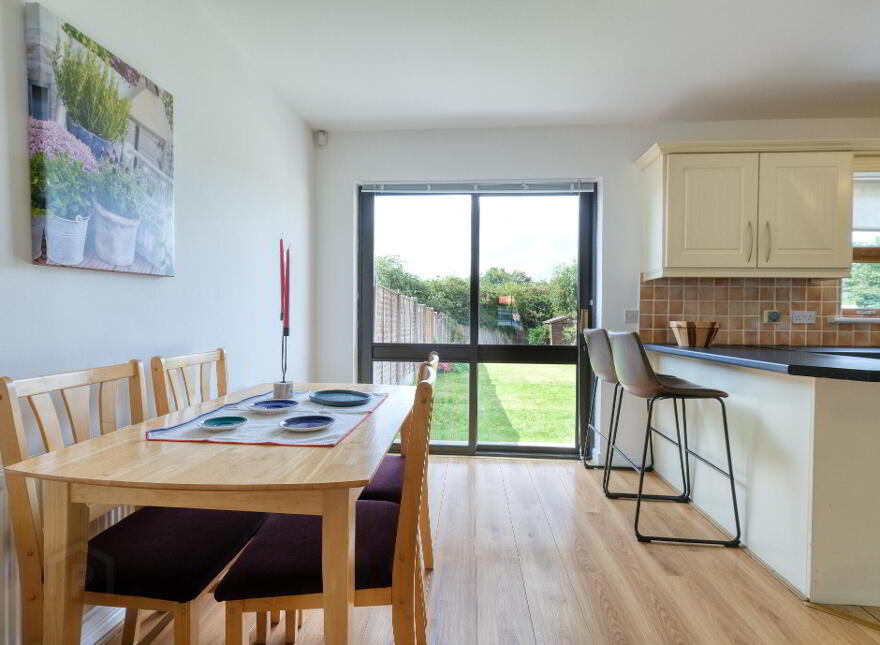 10 Canal Green, Prospect Wood, N39V6W2