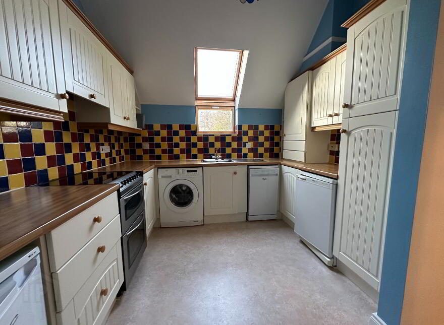 40 Tullymore Dale, Broughshane, Ballymena, BT43 7TD