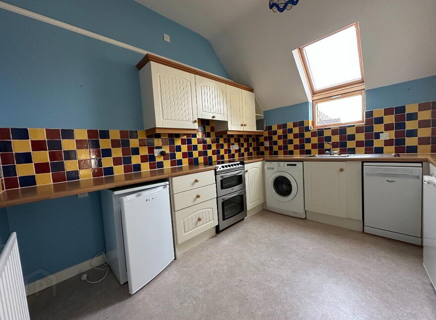 40 Tullymore Dale, Broughshane, Ballymena, BT43 7TD
