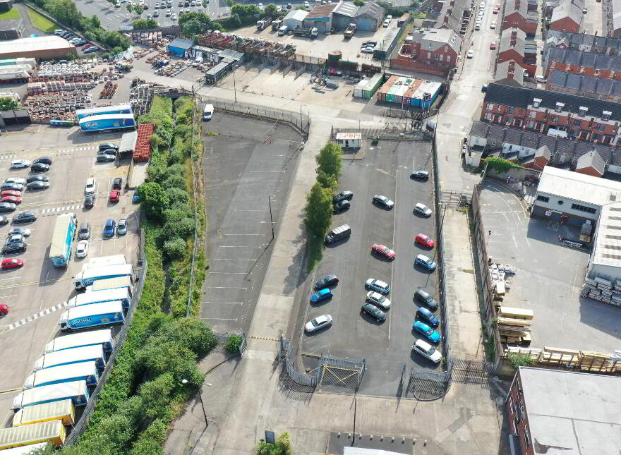 Grove Street East, Belfast, BT5 5GH