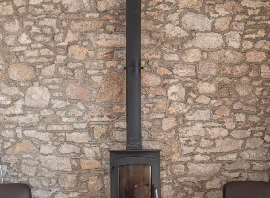 The Pink House, Carrickfinn, Kincasslagh, F94YK37