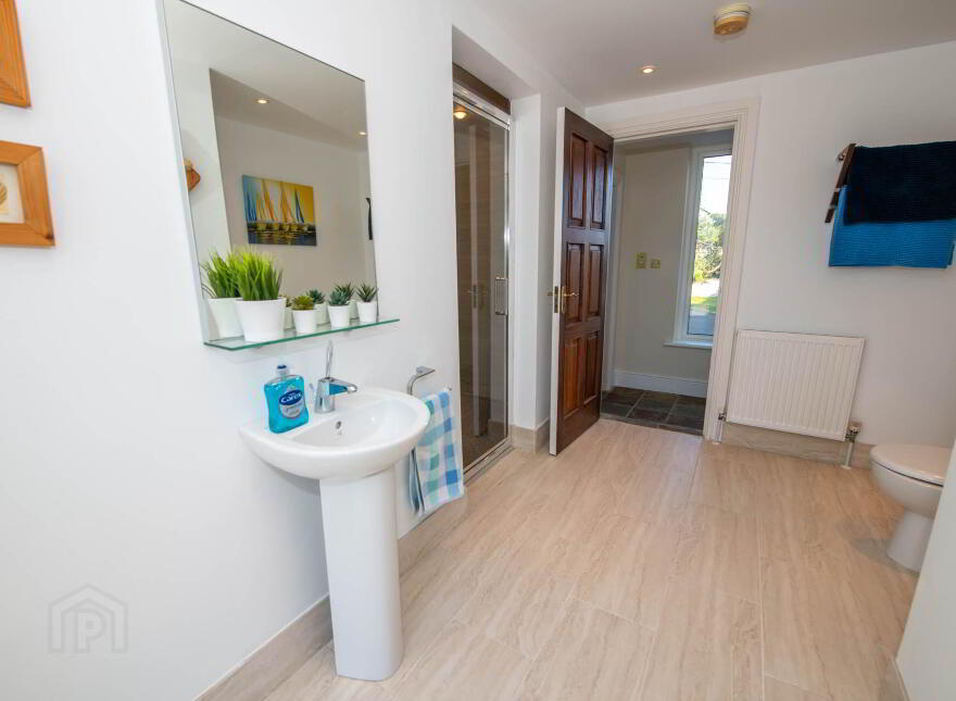The Pink House, Carrickfinn, Kincasslagh, F94YK37