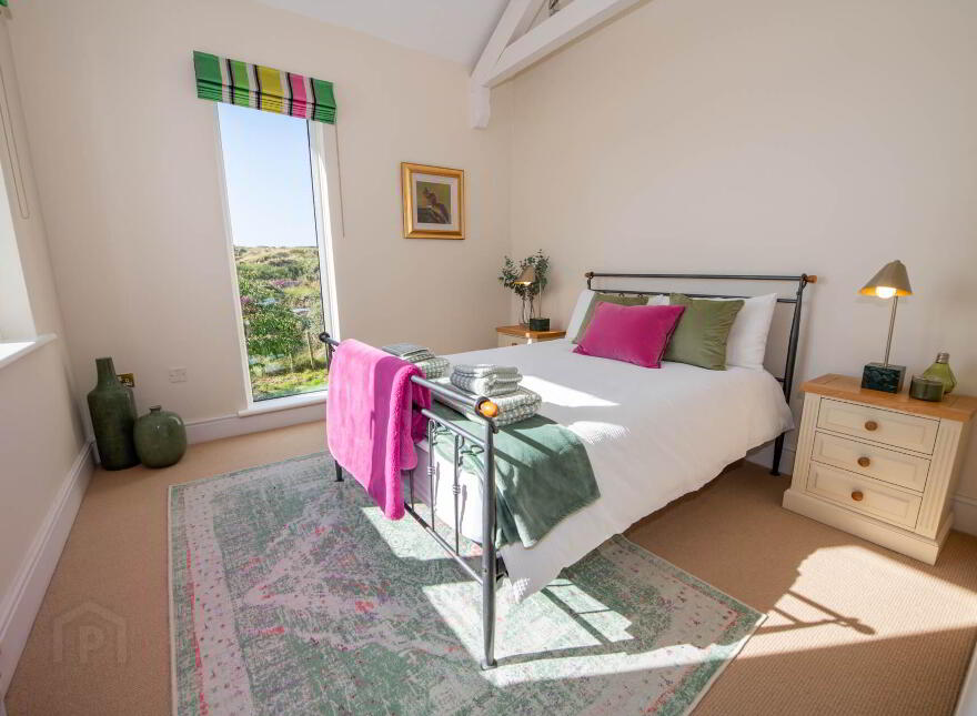 The Pink House, Carrickfinn, Kincasslagh, F94YK37