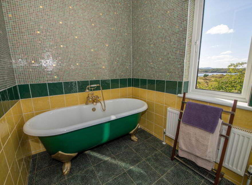 The Pink House, Carrickfinn, Kincasslagh, F94YK37