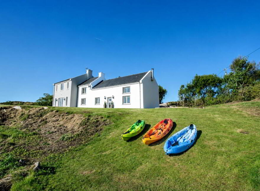 The Pink House, Carrickfinn, Kincasslagh, F94YK37