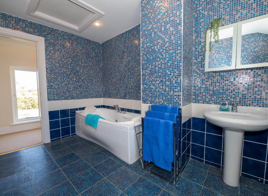 The Pink House, Carrickfinn, Kincasslagh, F94YK37