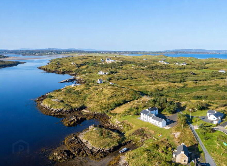 The Pink House, Carrickfinn, Kincasslagh, F94YK37