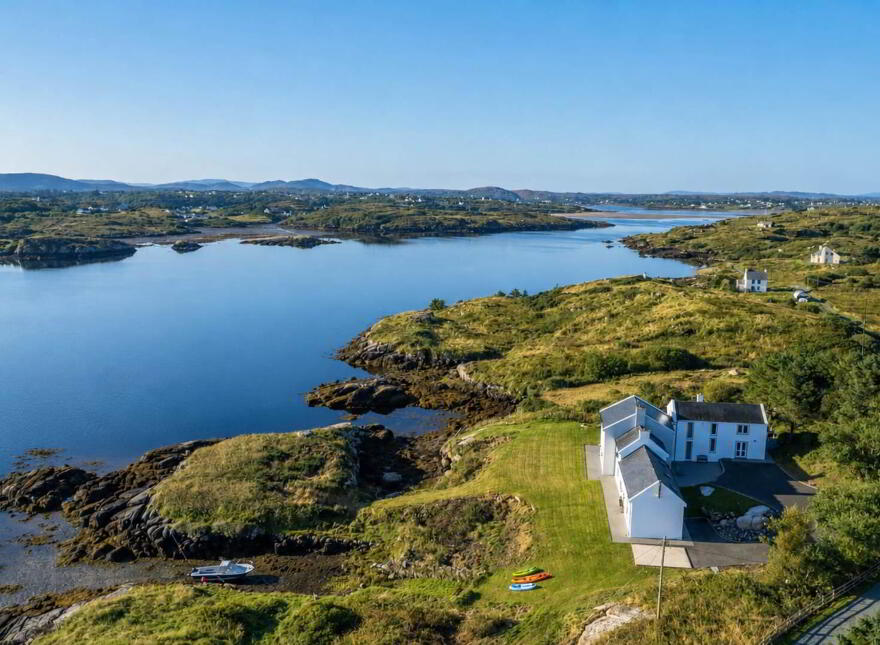 The Pink House, Carrickfinn, Kincasslagh, F94YK37