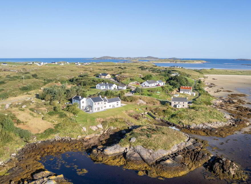 The Pink House, Carrickfinn, Kincasslagh, F94YK37