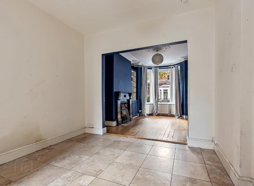 28 Glandore Drive, Belfast, BT15 3FG