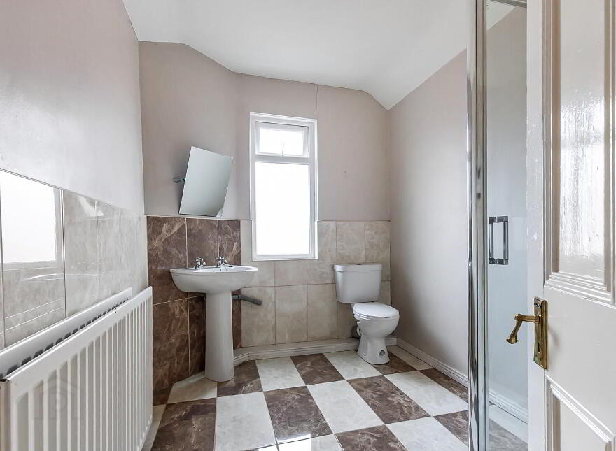 28 Glandore Drive, Belfast, BT15 3FG