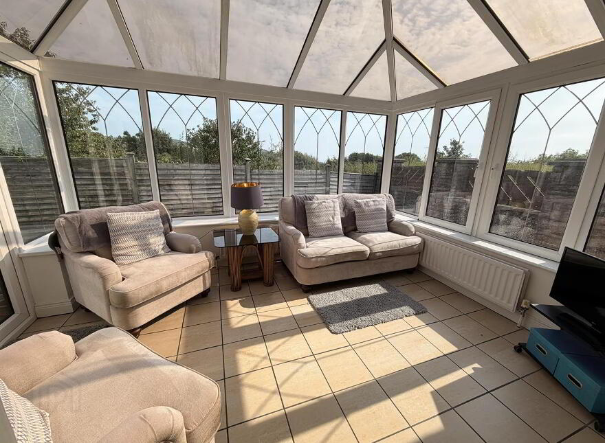 8 Vaddegan Road, Newtownabbey, BT36 7SW