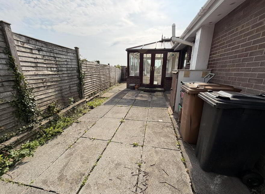8 Vaddegan Road, Newtownabbey, BT36 7SW