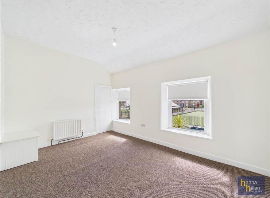 13 College Square East, Bessbrook, Newry, BT35 7DG