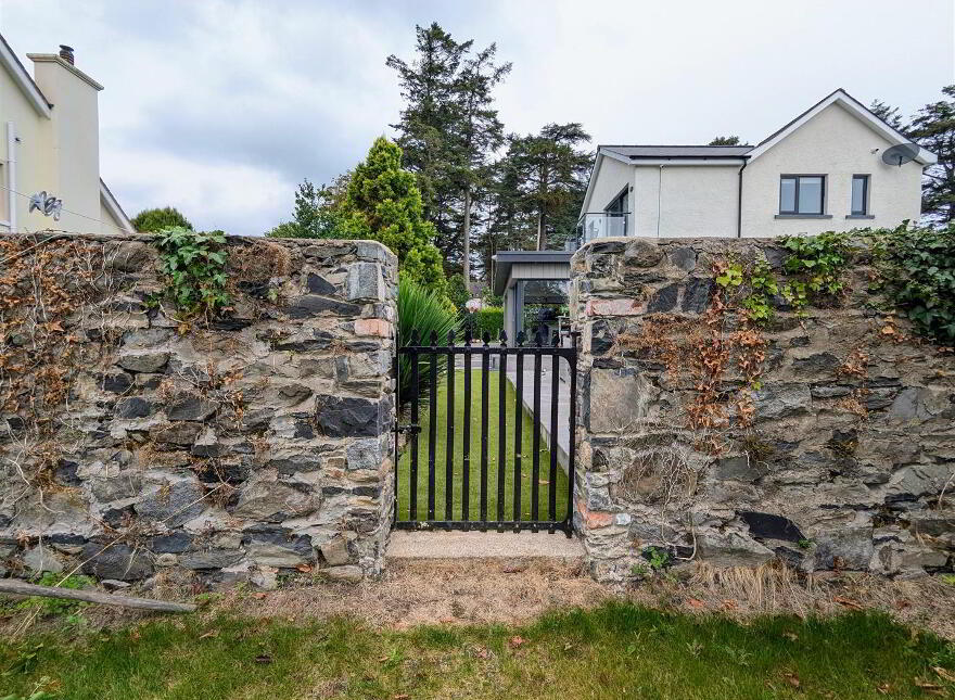19 Tollymore Road, Newcastle, BT33 0JL