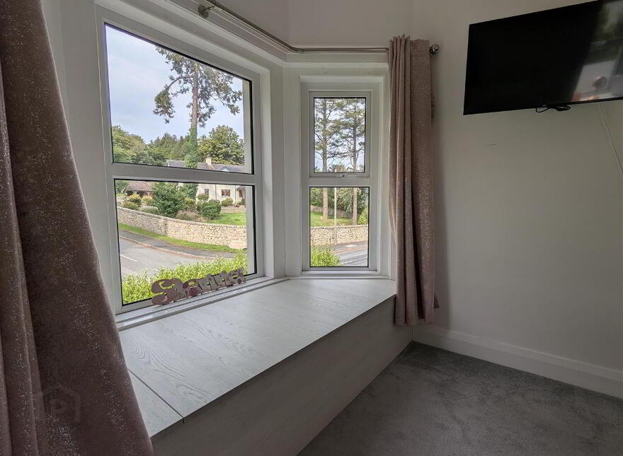 19 Tollymore Road, Newcastle, BT33 0JL