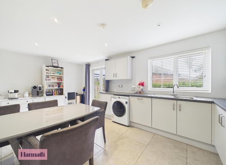 292 Belvedere Manor, Lurgan, Craigavon, BT67 9PA