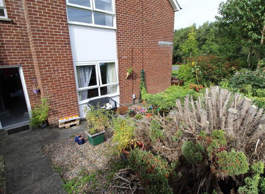 2a Castleward Park, Belfast, BT8 7DG