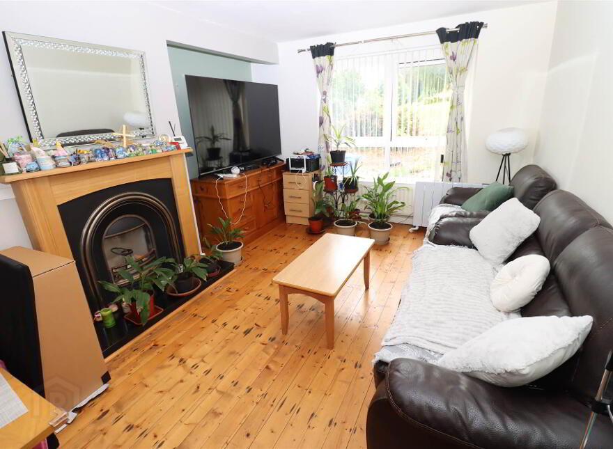 2a Castleward Park, Belfast, BT8 7DG
