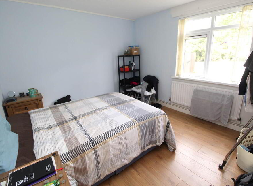 2a Castleward Park, Belfast, BT8 7DG