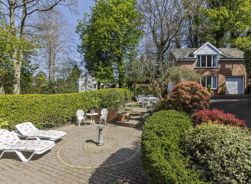 Redholme, 203 Bangor Road, Holywood, BT18 0JG