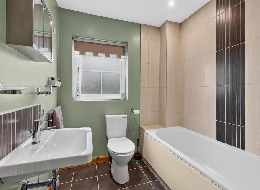 28 Forge Avenue, Ballygowan, BT23 6JG