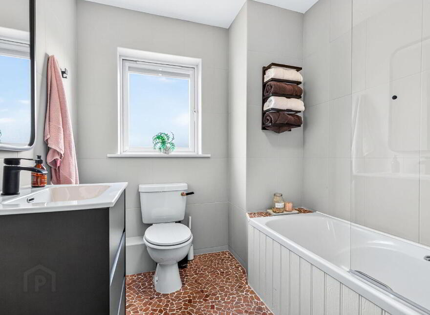 3 Oxfield Road, Lissadell Park, Carney, F91K7W7