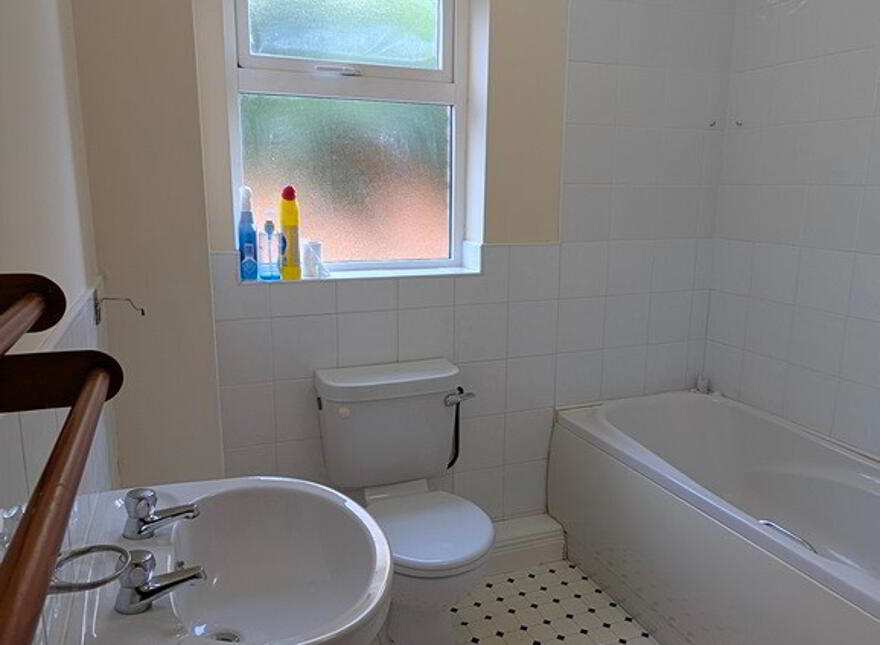 Apt. 1 Devenish, Russell Quay, Ballyconnell, H14K753
