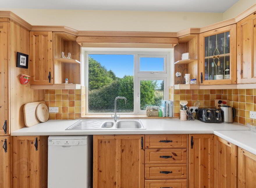 Shanvally, Kiltimagh, F12K207