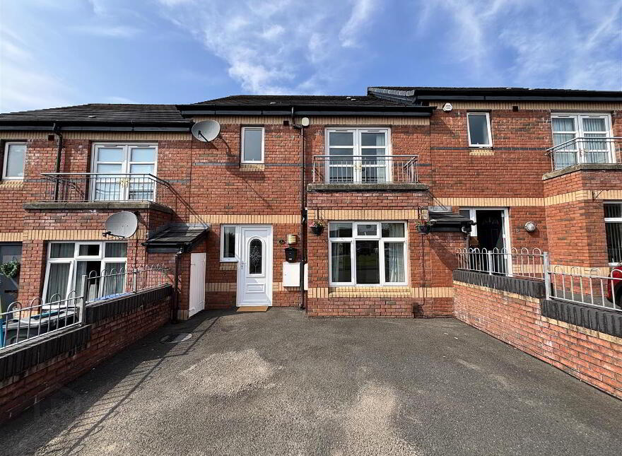 15 Ballysillan Close, Belfast, BT14 7RD