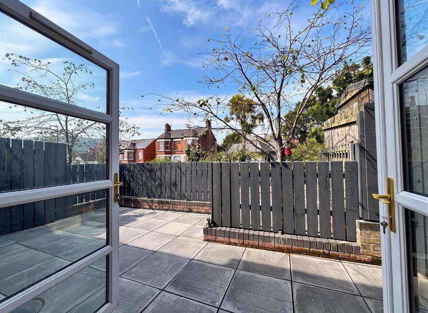 15 Ballysillan Close, Belfast, BT14 7RD