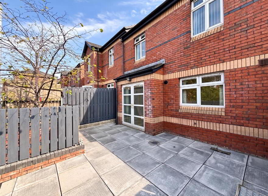 15 Ballysillan Close, Belfast, BT14 7RD