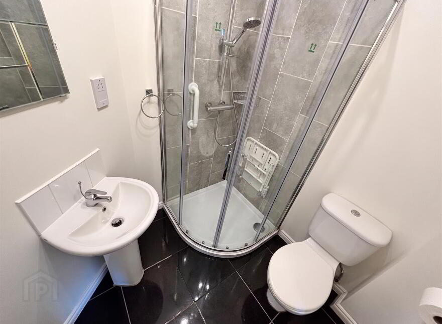 15 Ballysillan Close, Belfast, BT14 7RD