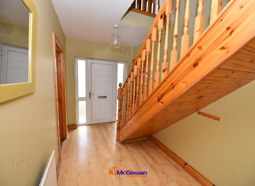 19 Castle Gardens, Drumboe Lower, Stranorlar, F93X8H4