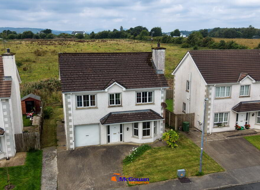 19 Castle Gardens, Drumboe Lower, Stranorlar, F93X8H4