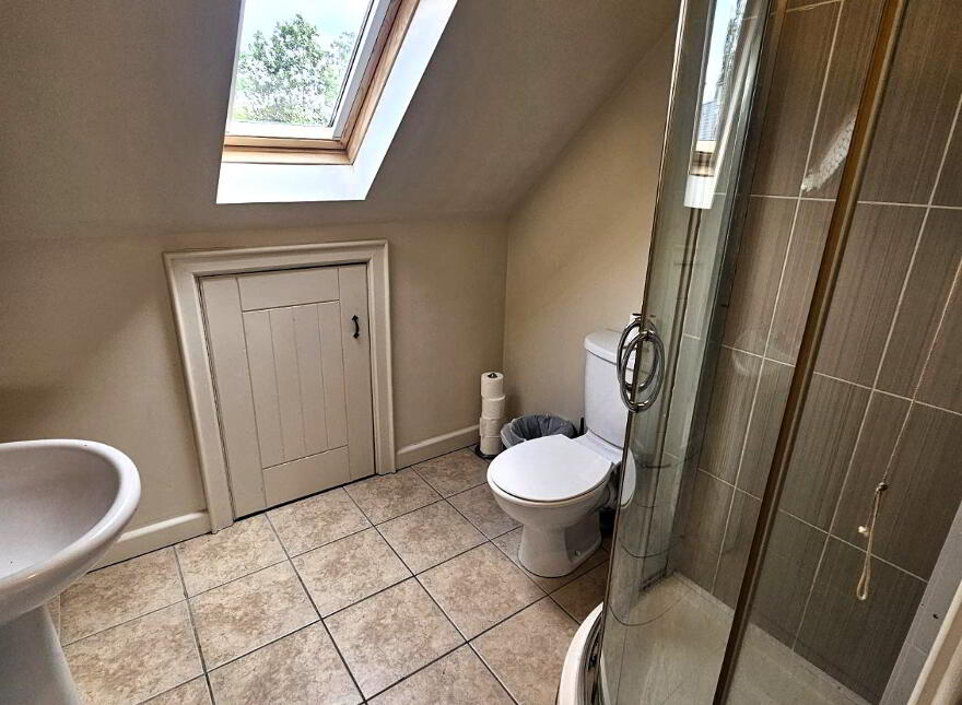 2 Kilmore Quay Cottages, Lisnaskea, BT92 0DZ
