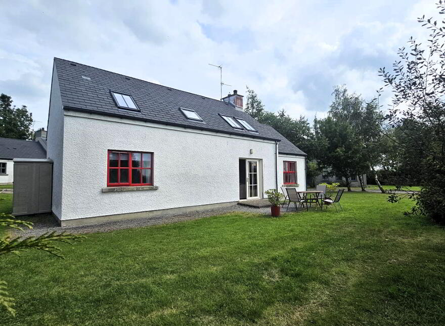 2 Kilmore Quay Cottages, Lisnaskea, BT92 0DZ