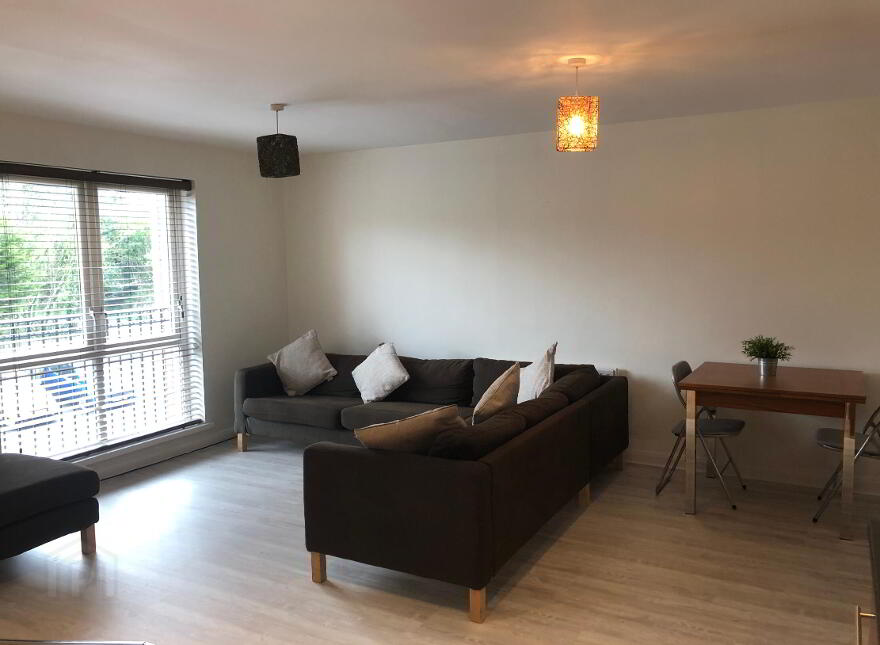 12 Shandon Manor, 15 Clara Road, Ballyhackamore, Belfast, BT5 6FN